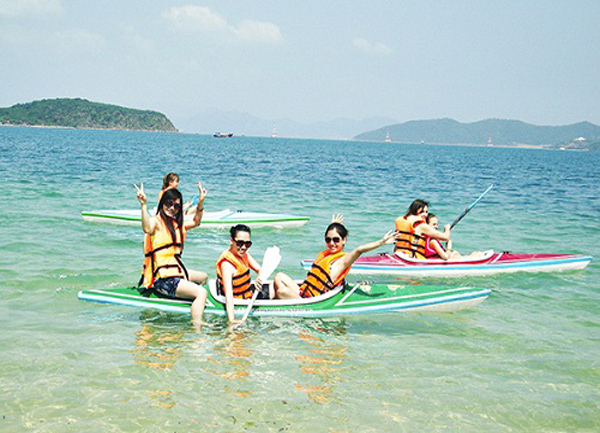 thuê thuyền Kayak tại Cô Tô-1